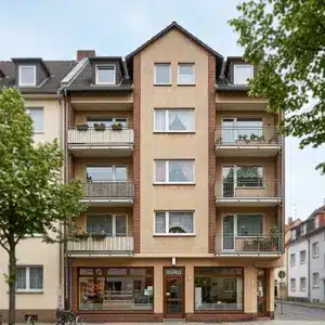 Energieberatung für Mischgebäude mit Wohn- und Gewerbeflächen zur Steigerung von Rendite, Energieeffizienz und Werterhalt.